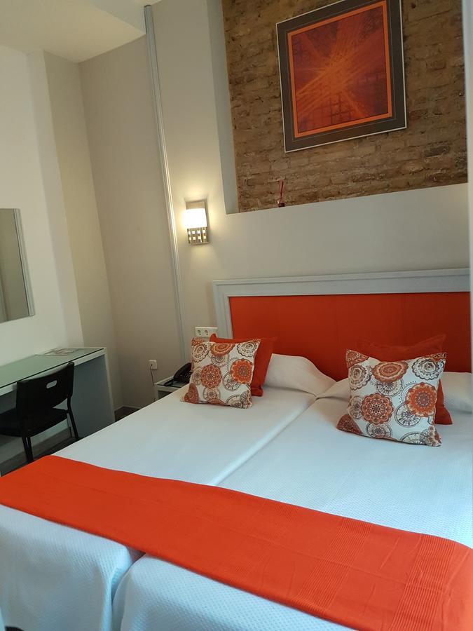 Superior Double or Twin Room,560488503:JPEG